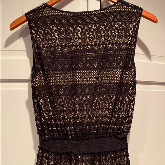 Max Studio V-neck Black Lace Dress w/ Nude Lining - Picture 8 of 10